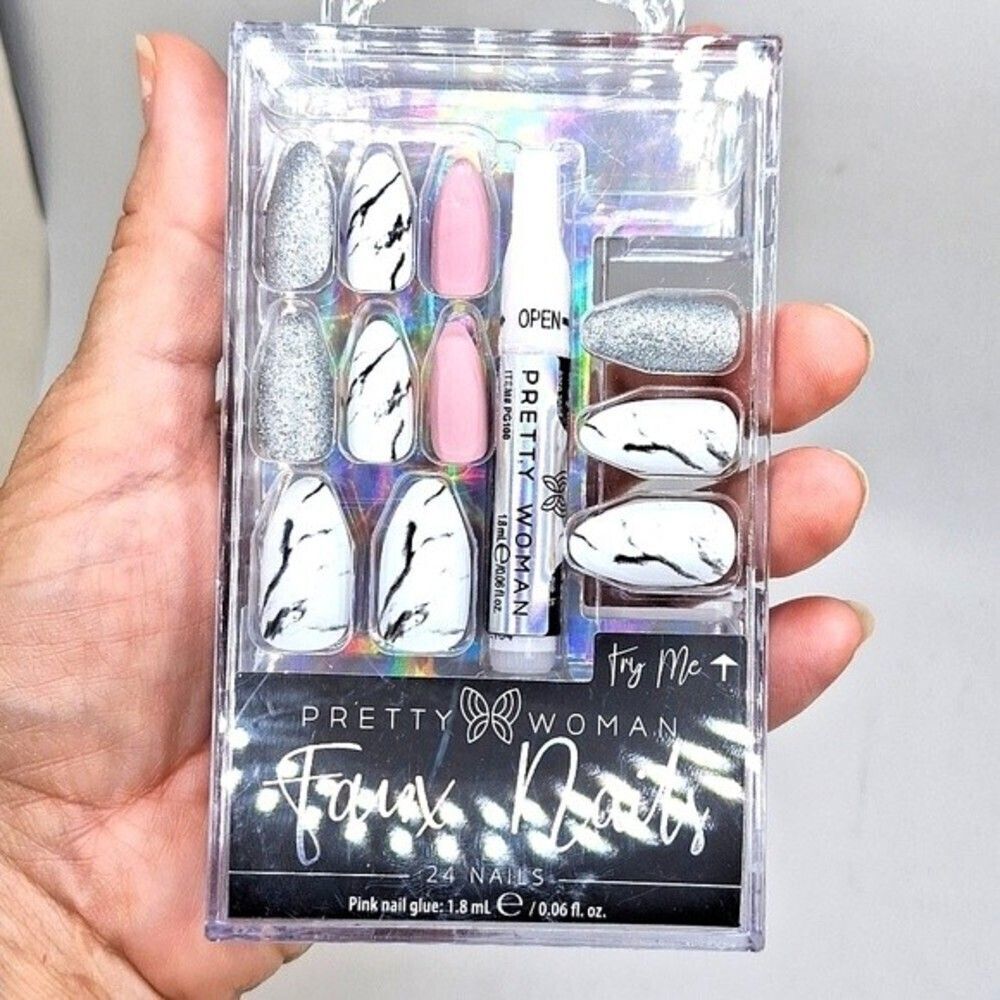Pretty woman nails marble print neutral glitter shimmer color pink nail glue